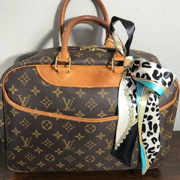 Louis Vuitton Handbags - AUTHENTIC Louis Vuitton Deauville